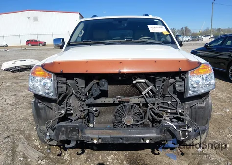 2013 Nissan Armada Platinum из США, поврежденный, VIN 5N1BA0NF2DN612045